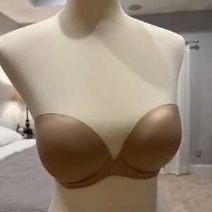 Victoria’s Secret strapless bra 32D